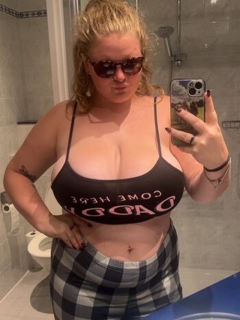 Leaked Hannah purkiss private photo viral onlyfans