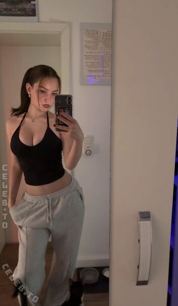 Leaked Hannahluisienne private photo viral onlyfans