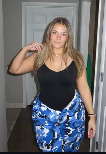 Leaked Hannahsisak private photo viral onlyfans