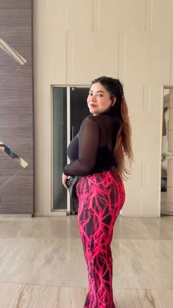 Leaked Hanswahini page private photo viral onlyfans