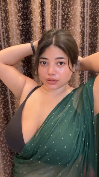 Leaked Hanswahini private photo viral onlyfans