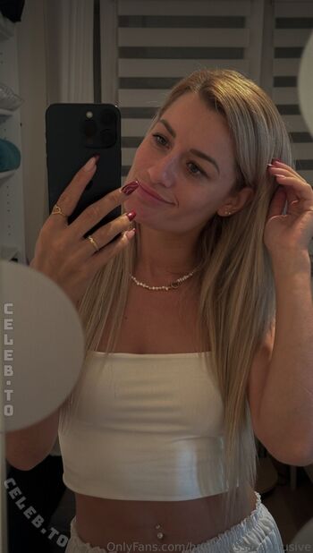 Leaked Happi ness a private photo viral onlyfans