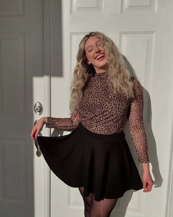 HappyHappyGal