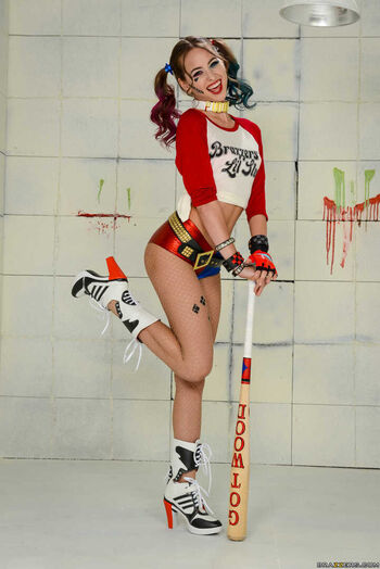 Harley Quinn Cosplay