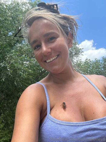Harlow Honey 