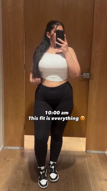 Leaked Harshieatsandlives private photo viral onlyfans