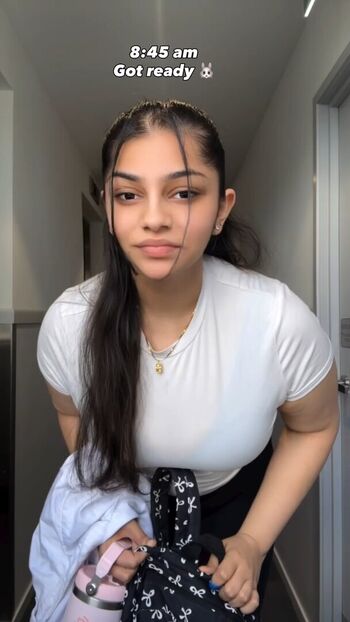 Leaked Harshieatsandlives private photo viral onlyfans