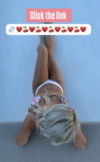 Leaked Hawk tuah girl private photo viral onlyfans