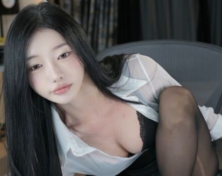 Leaked Haxxnini private photo viral onlyfans