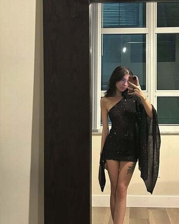 Leaked Hayley benson private photo viral onlyfans