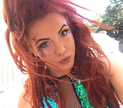 Hayley De Sola Pinto