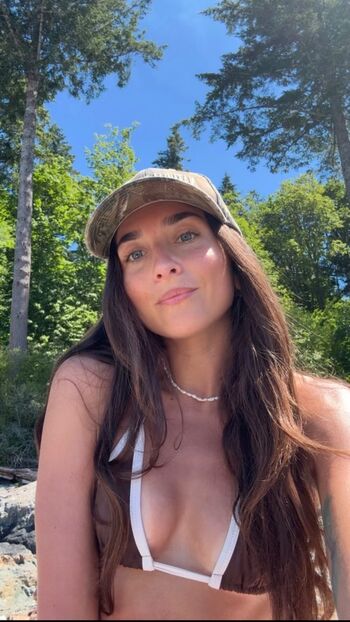 Leaked Hayley gendron private photo viral onlyfans