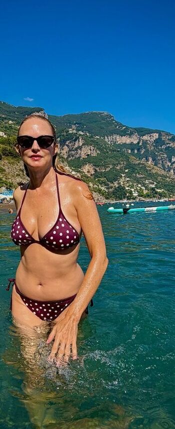Leaked Heather graham private photo viral onlyfans