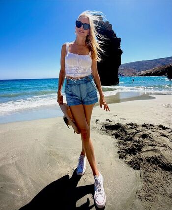 Leaked Heather graham private photo viral onlyfans