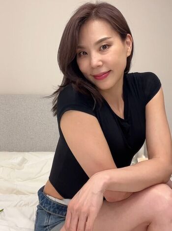 Leaked Hee a private photo viral onlyfans