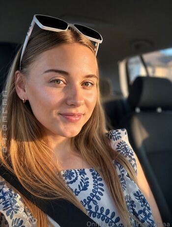 Leaked Heiligejulia private photo viral onlyfans