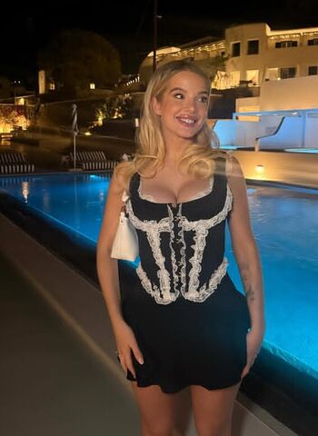 Leaked Helen flanagan page private photo viral onlyfans