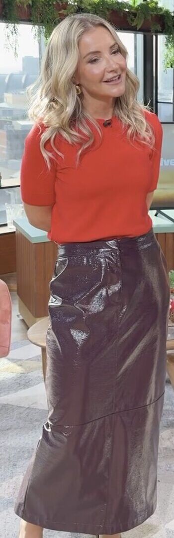 Helen Skelton