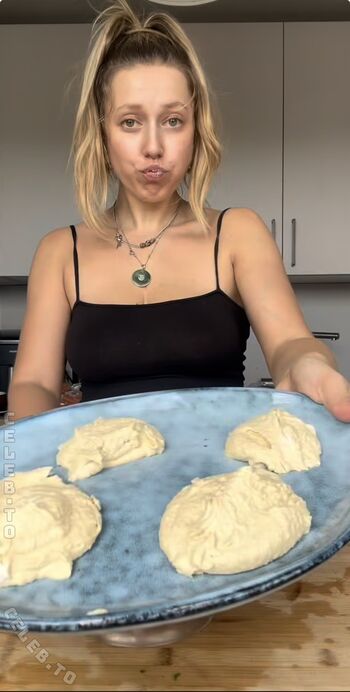 Helenaastoll