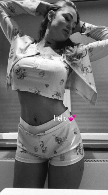 Helenaeliart