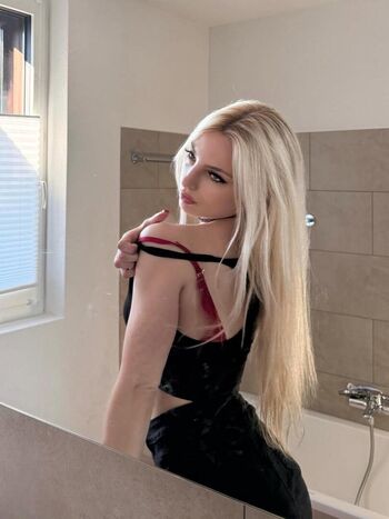 Leaked Helenakingsoul page private photo viral onlyfans