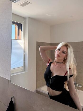 Leaked Helenakingsoul private photo viral onlyfans