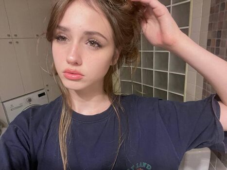 Leaked Hell o kitty private photo viral onlyfans