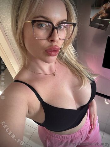 Leaked Hellybunny private photo viral onlyfans