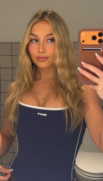 Heloise Hut