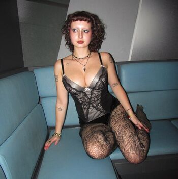 Leaked Hemsley private photo viral onlyfans