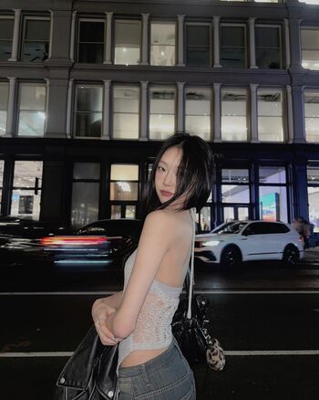 Hena Yang