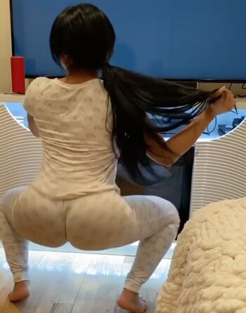 Leaked Hennessycarolina private photo viral onlyfans