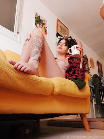 Henya Perez