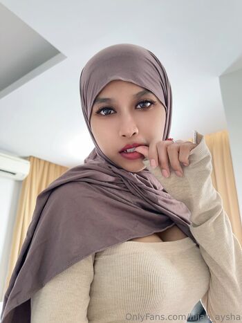 Leaked Hijab aysha private photo viral onlyfans