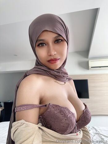 hijab_aysha