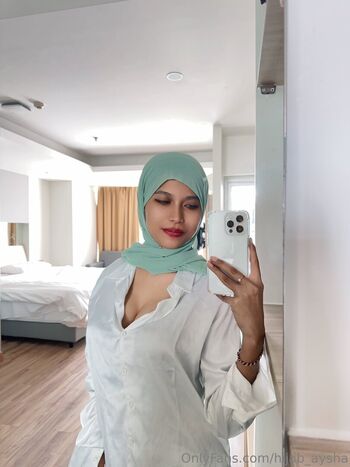 hijab_aysha