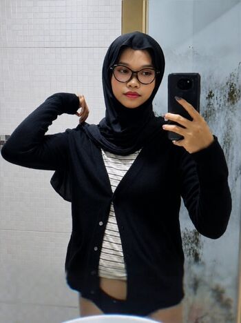 Leaked Hijab soffia private photo viral onlyfans