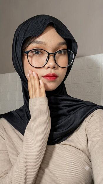 Leaked Hijab soffia page private photo viral onlyfans