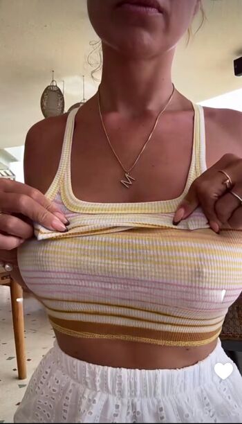 Leaked Hillary private photo viral onlyfans