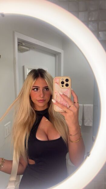 Leaked Hippicam  page private photo viral onlyfans