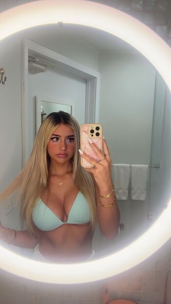 Leaked Hippicam  page private photo viral onlyfans