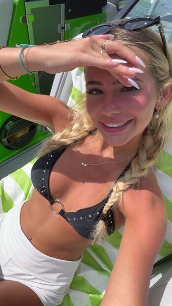 Leaked Hippicam  page private photo viral onlyfans