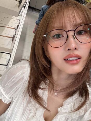 Leaked Hirai momo page private photo viral onlyfans