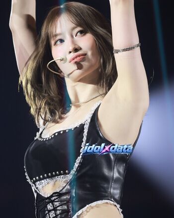 Hirai Momo