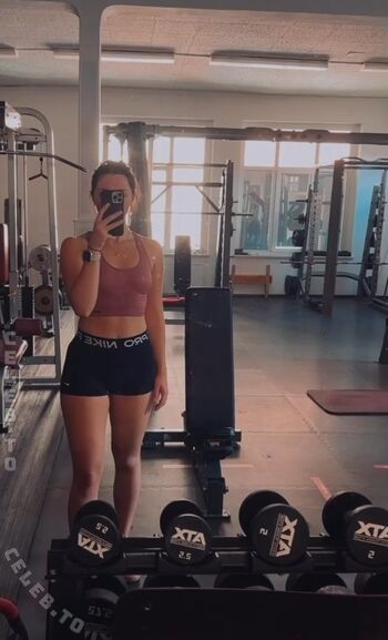 Leaked Hnnhofficial private photo viral onlyfans