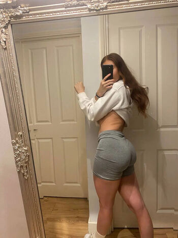 Hollieholls