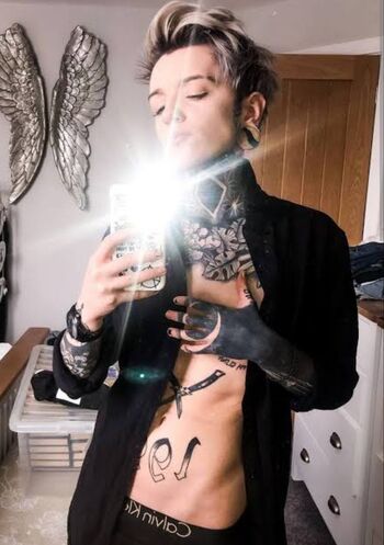 Holly Broome Inked