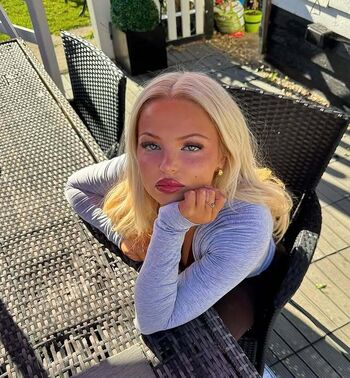 Leaked Holly harrington private photo viral onlyfans