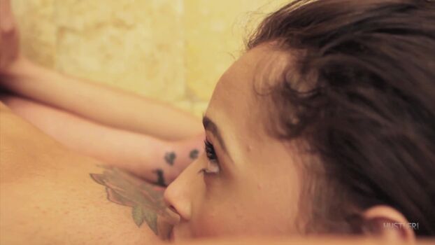 Leaked Holly hendrix private photo viral onlyfans