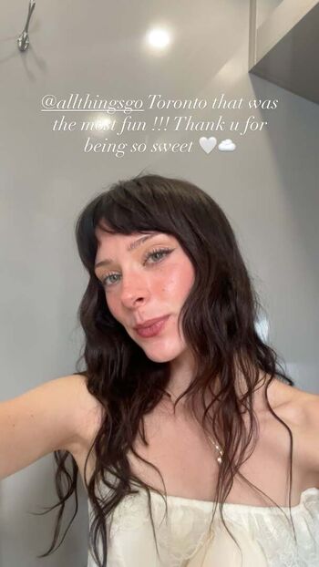 Leaked Holly humberstone private photo viral onlyfans